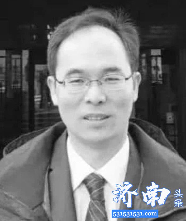 中国共产党党员、华中科技大学社会学院教授、工会主席柯卉兵同志因病医治无效在武汉逝世