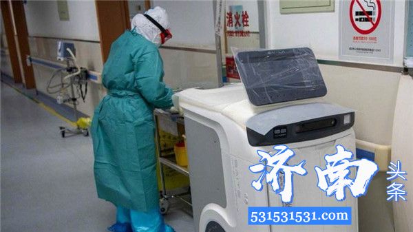 医疗机器人在武汉雷神山医院正式上岗