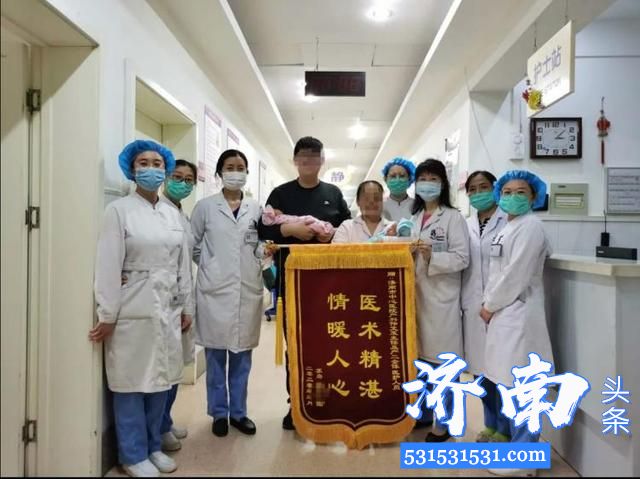 济南市中心医院保胎69天的龙凤胎宝宝出院了