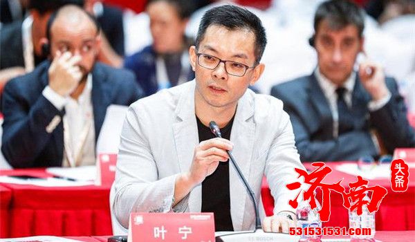 华谊兄弟发布公告收到公司董事、副总经理叶宁的书面辞职申请