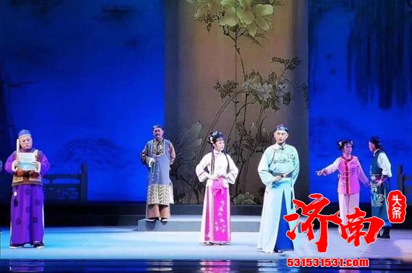 山东省吕剧院大型古装吕剧《荷花微雨》16日在百花剧院上演