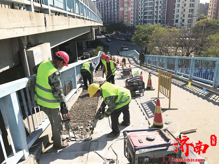 济南市经六路跨铁路桥通车16年后，辅道进行大改造