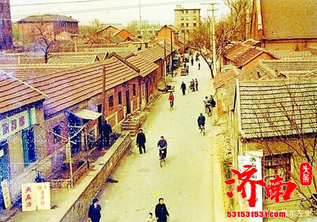 老照片：80年代的济南，一起去看看昔日的泉城的样子