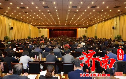 济南市举行学习宣传贯彻五中全会精神暨市委宣讲团宣讲动员会