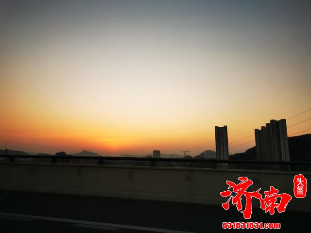 “22点之后的济南，有一群“夜行侠”在努力擦亮蓝天”