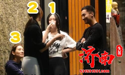 离婚后更嗨！阿娇的前夫赖弘国夜会三女，和美女们嗨聊了起来