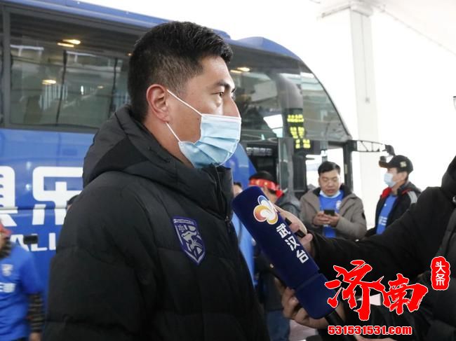武汉三镇副总：新赛季目标是在中甲站稳脚跟 将与卓尔加强交流