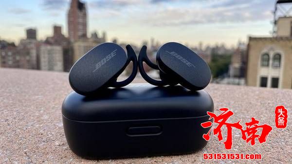 外媒评五款最佳降噪耳机 苹果AirPods Pro、Max上榜