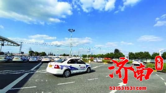 济南公安局：驾考新政施行月余，27名70岁以上老人报名学车