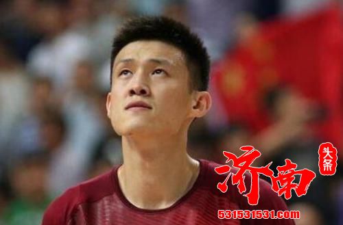 广州队队长兼中国男篮老队长周鹏获得1月份最佳防守球员