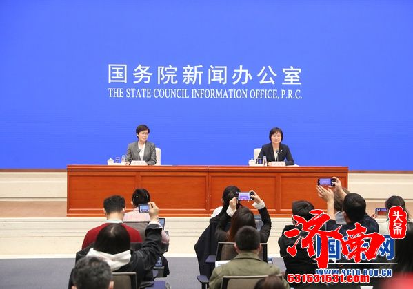 国家统计局国民经济综合统计司司长刘爱华表示：就地过年对中国宏观经济影响几何？