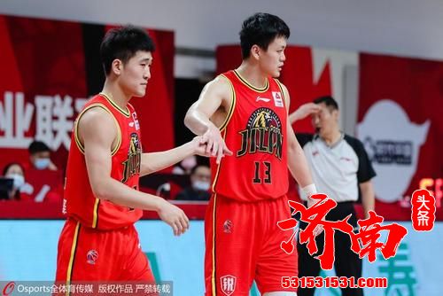 吉林队120-95大胜广州队，终止了近来状态正盛的广州队的3连胜