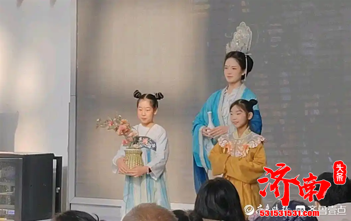 以“福马踏春至·非遗焕新彩”为主题的新年非遗游园会，在济南市文化馆热闹启幕