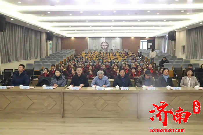 山东省楹联艺术家协会的专家学者们走进济南市历下区燕山小学