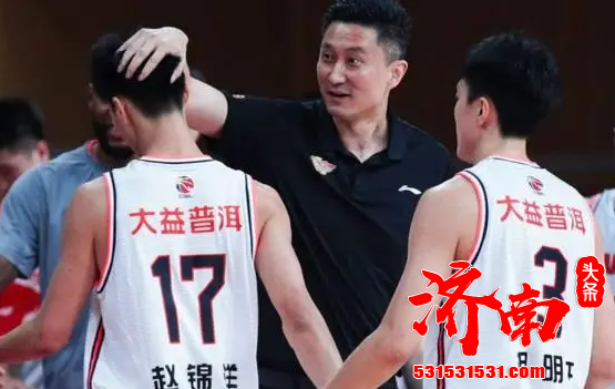 CBA球迷们关注的广东男篮新赛季状态非常好 目前他们仅仅输了两场球