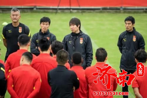 中国男足将进行为期20天集训，李铁已先行圈定一份近40人的大名单