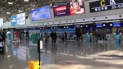 济南机场迎节假期返程小高峰 单日旅客吞吐量约3.3万余人次比往年减少
